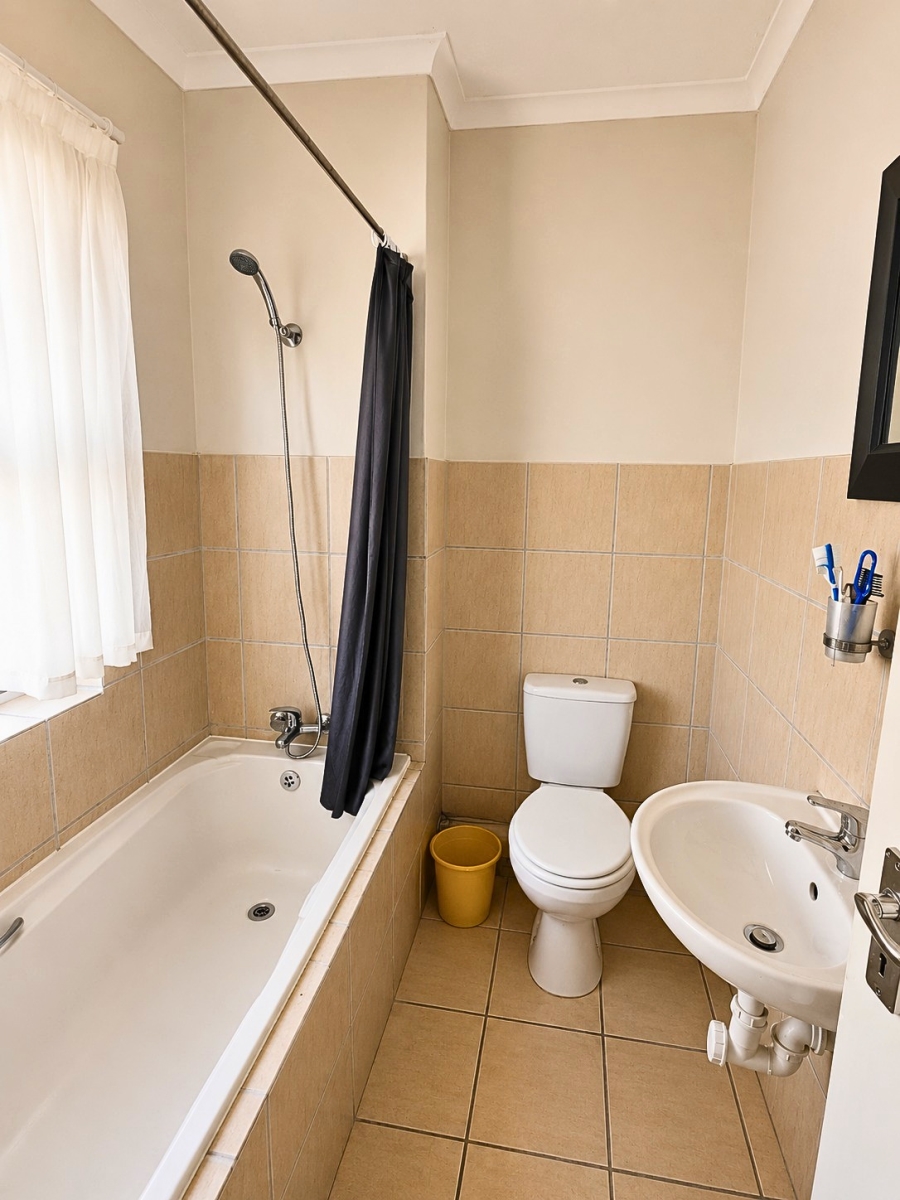 To Let 2 Bedroom Property for Rent in Viking Village Western Cape